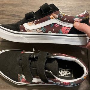 Brand new never worn butterfly flower Velcro vans